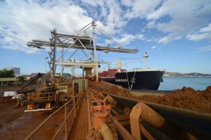 Nickel is loaded onto ships in Queensland, Aus. (Photo: Carla Gottgens/Bloomberg)