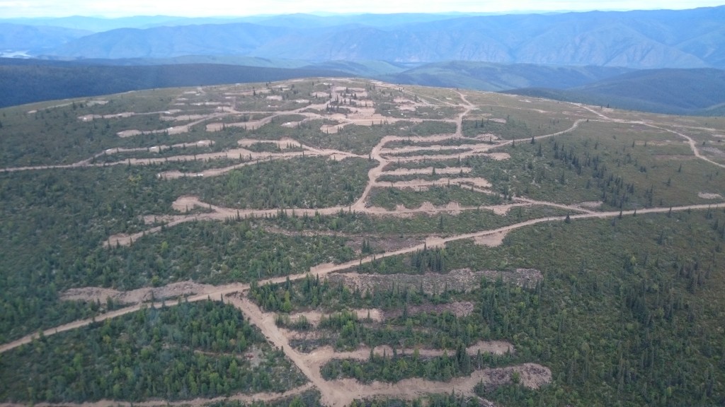 Birds eye view of the Supremo Deposit with abundant drilling/trenching done. Supremo willl provide a significant amount of oxidized ore, very important to Kaminak. (Source: CEO.ca)